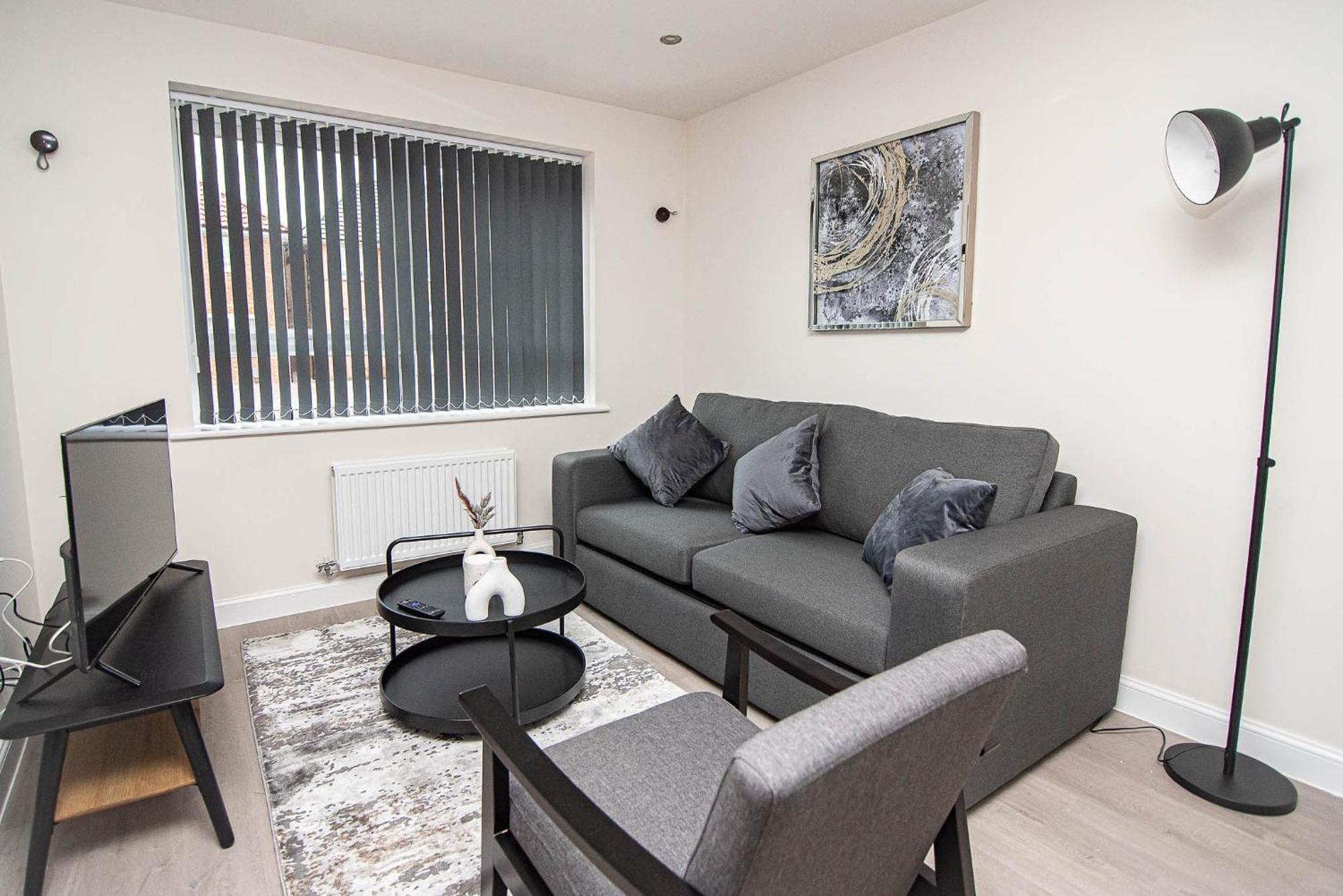 Apartment Solid Mirror Modern Riverside Home,